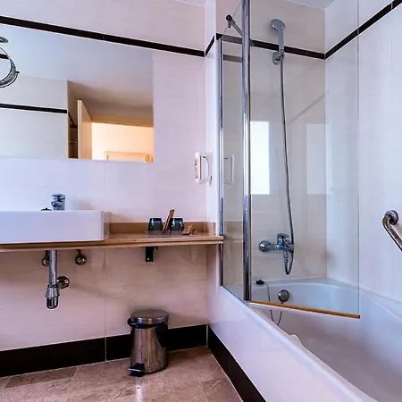 Lägenhetshotell Cordial Golf 4*