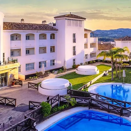 Lägenhetshotell Cordial Golf 4*